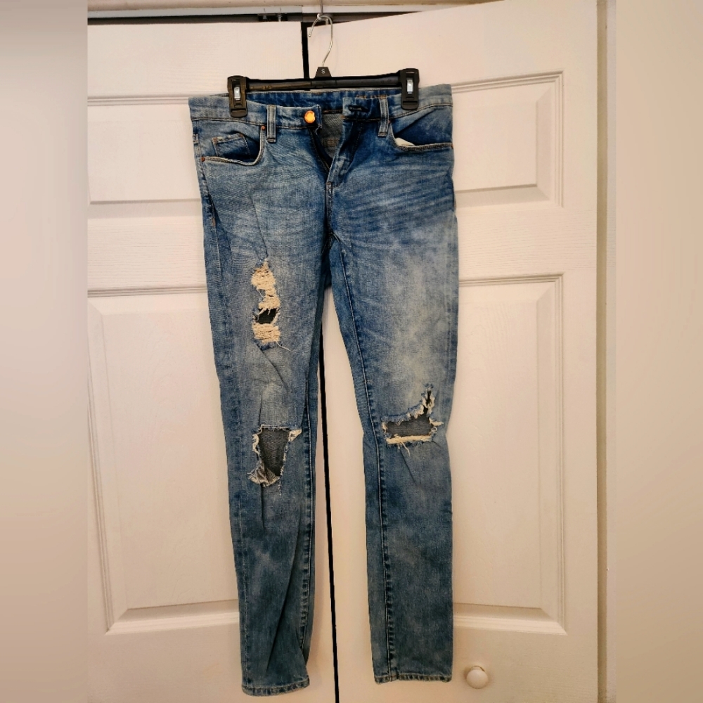 Distressed Blank NYC Jeans (27)